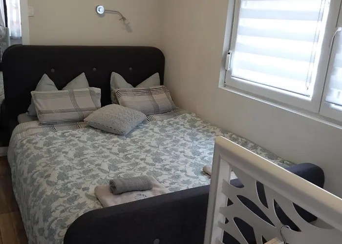 Apartamento Charming Studio In The City Center